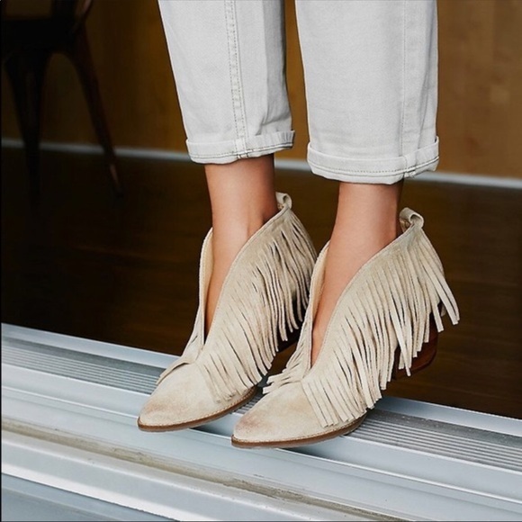 Cream Burnished Distressed Fringe Bootie - Picture 2 of 8